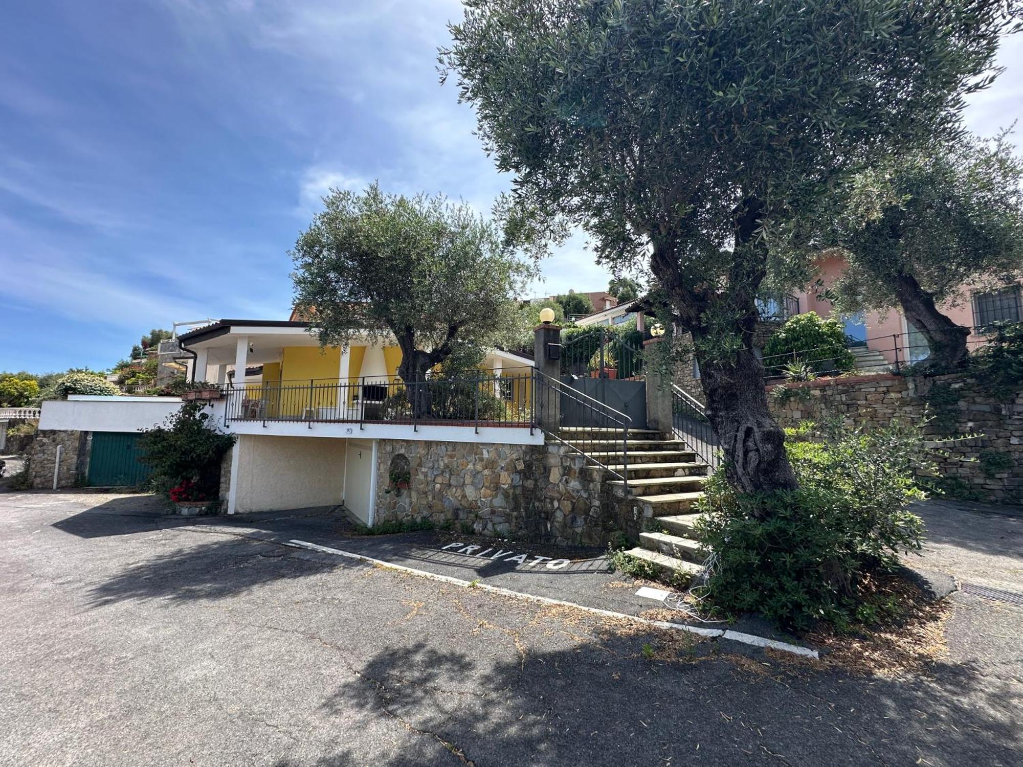 Villa Jone Diano Marina Luaran gambar