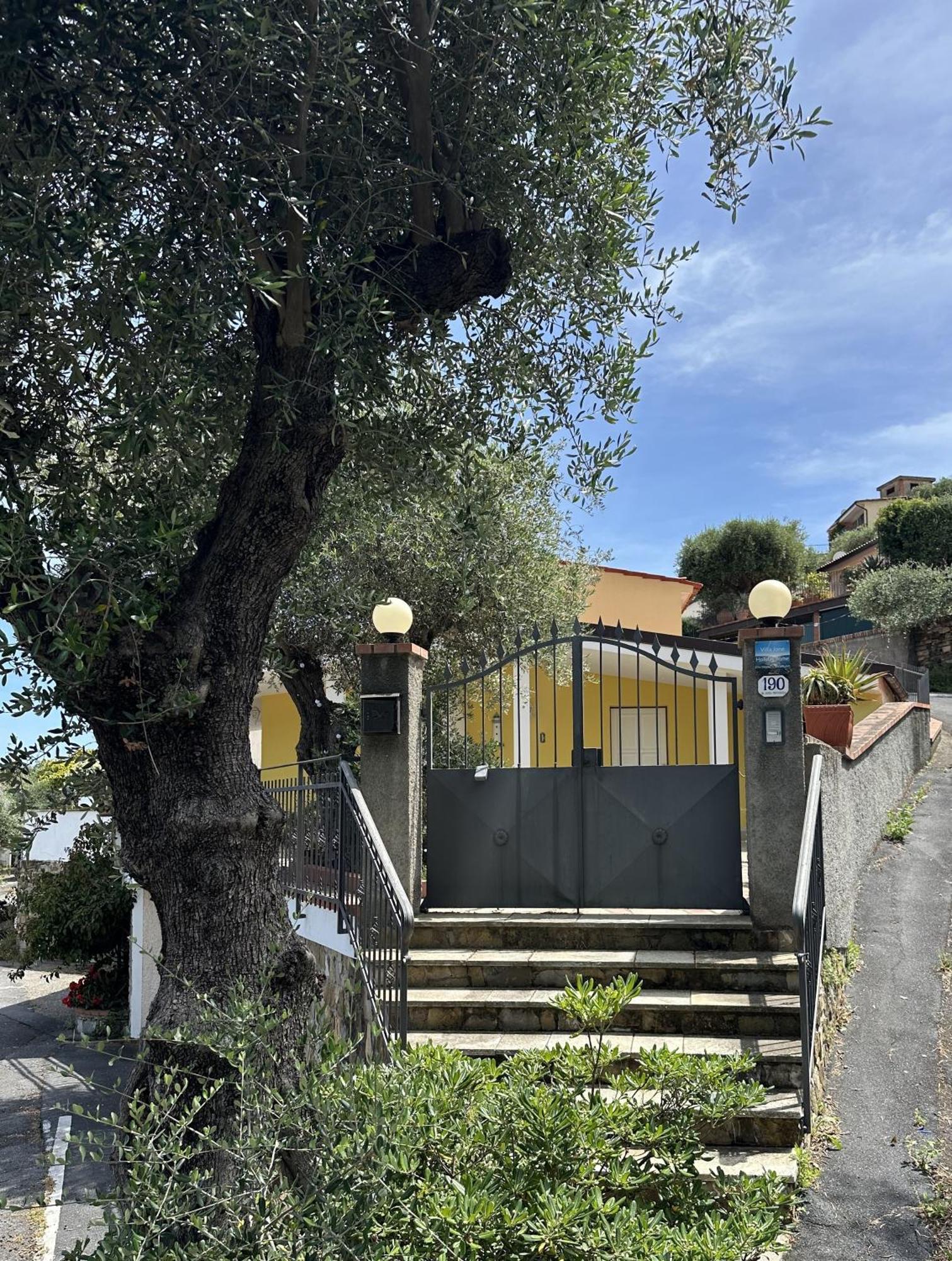 Villa Jone Diano Marina Luaran gambar